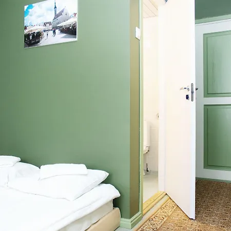 16Eur - Old Town Munkenhof Tallinn