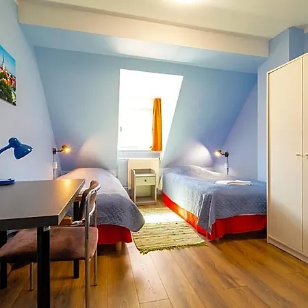 16eur - Old Town Munkenhof Hostel Reval