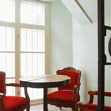 Gasthuis 16eur - Old Town Munkenhof Tallinn