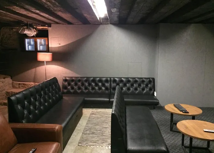 16eur - Old Town Munkenhof Ταλίν