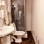 Hostel 16eur - Old Town Munkenhof *