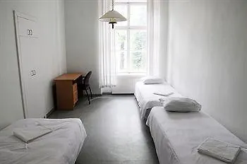 旅馆 曼肯霍夫老城16号旅舍 *